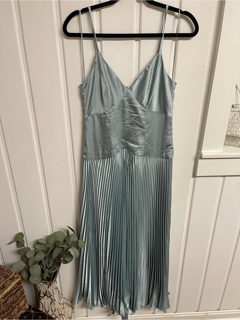 ASTR the Label Pleated Drop Waist Dress - Picture 3 of 7